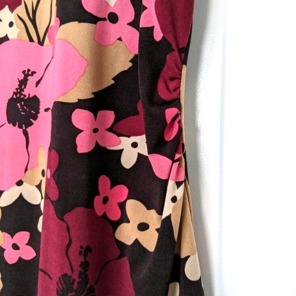 NWOT Beautiful Flower Print Midi Dress - Picture 6 of 11